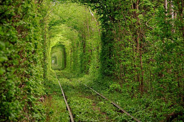 tunnel-of-love-ukraine-1