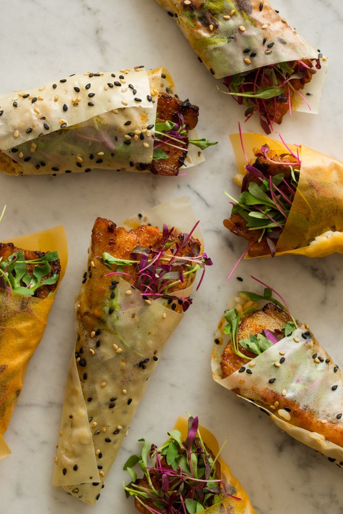 Spicy_marinated_pork_Belly_hand_rolls